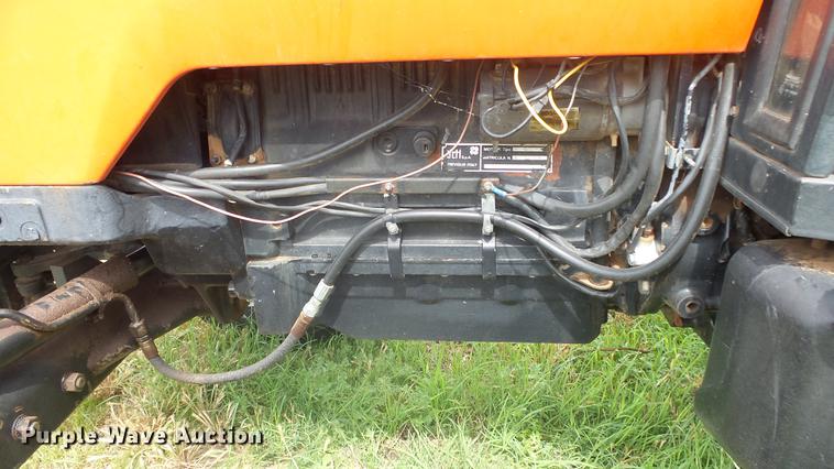 image for item DE7145 1991 AGCO Allis 6670 tractor