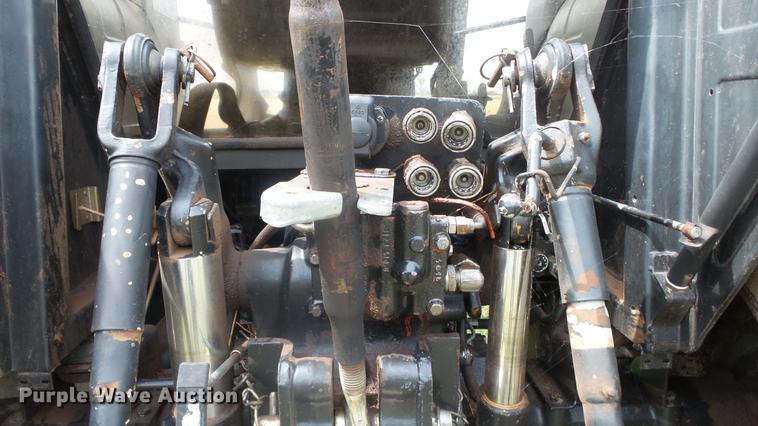 image for item DE7145 1991 AGCO Allis 6670 tractor