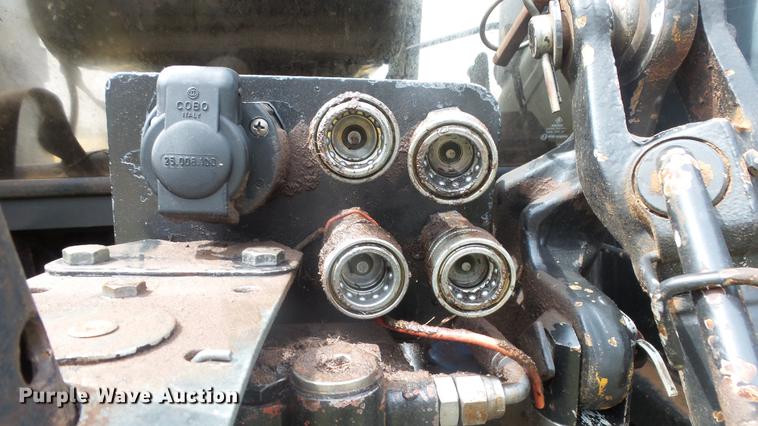 image for item DE7145 1991 AGCO Allis 6670 tractor