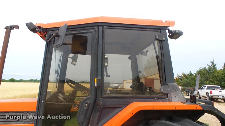 image for item DE7145 1991 AGCO Allis 6670 tractor