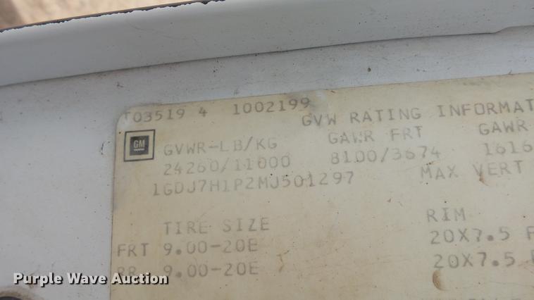 image for item DE7146 1991 GMC TopKick dump flatbed truck