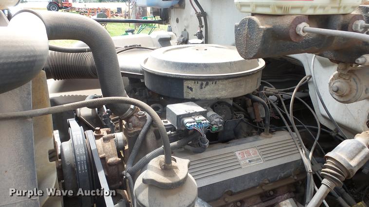 image for item DE7146 1991 GMC TopKick dump flatbed truck