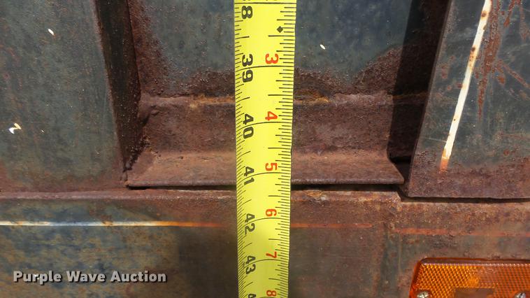 image for item DE7146 1991 GMC TopKick dump flatbed truck