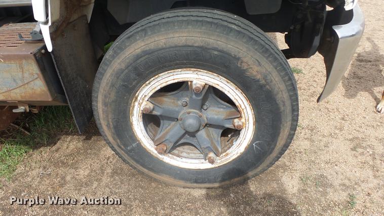 image for item DE7146 1991 GMC TopKick dump flatbed truck