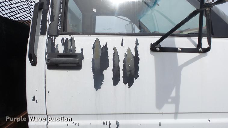 image for item DE7146 1991 GMC TopKick dump flatbed truck