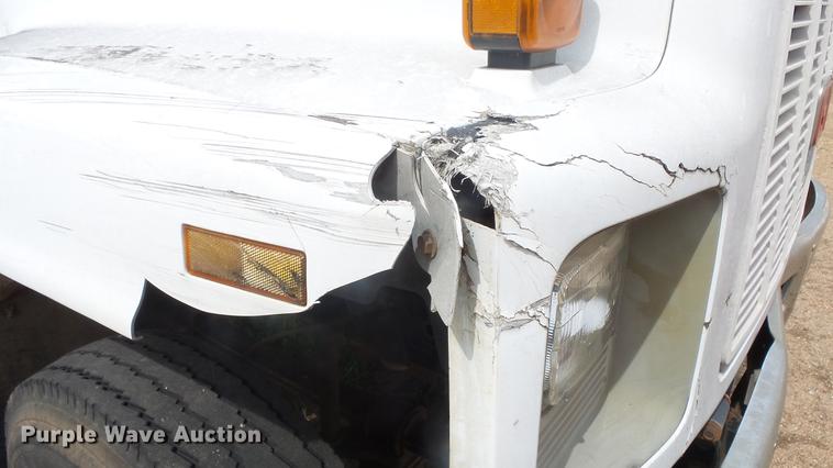 image for item DE7146 1991 GMC TopKick dump flatbed truck