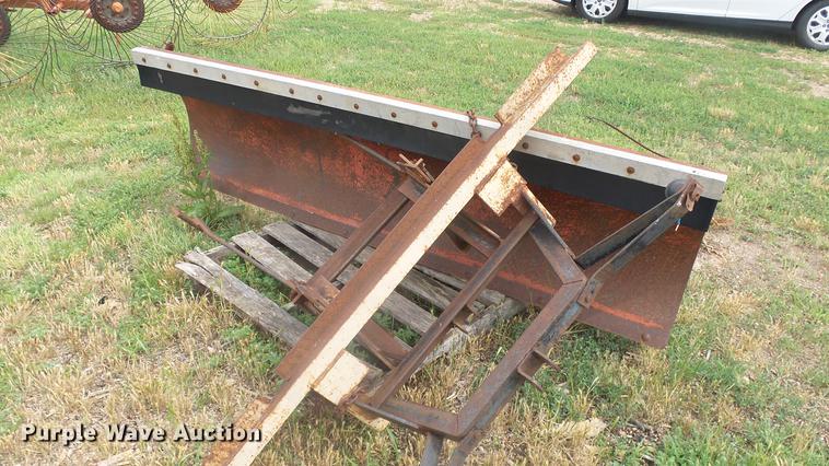 image for item DE7149 Western snow plow
