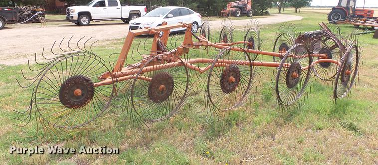 image for item DE7150 Befco hay rake