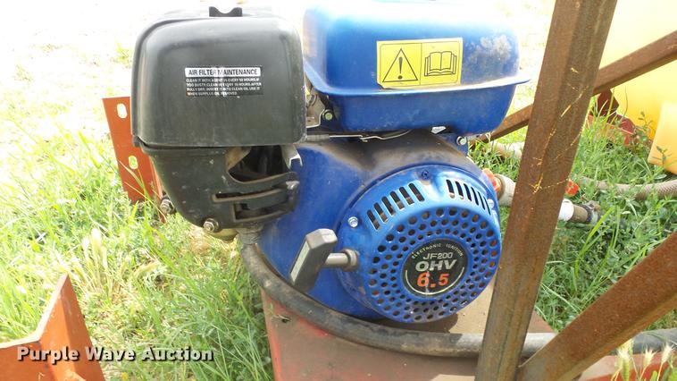 image for item DE7152 Blue Max pressure sprayer