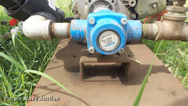 image for item DE7152 Blue Max pressure sprayer