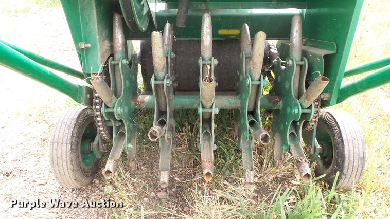 image for item DE7153 Ryan Lawnaire IV aerator