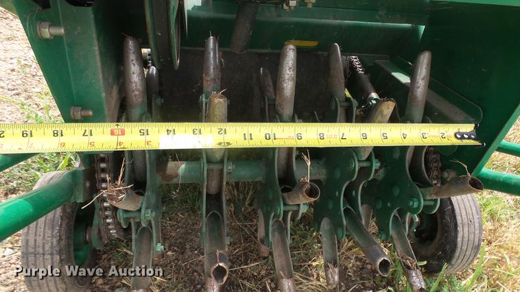 image for item DE7153 Ryan Lawnaire IV aerator
