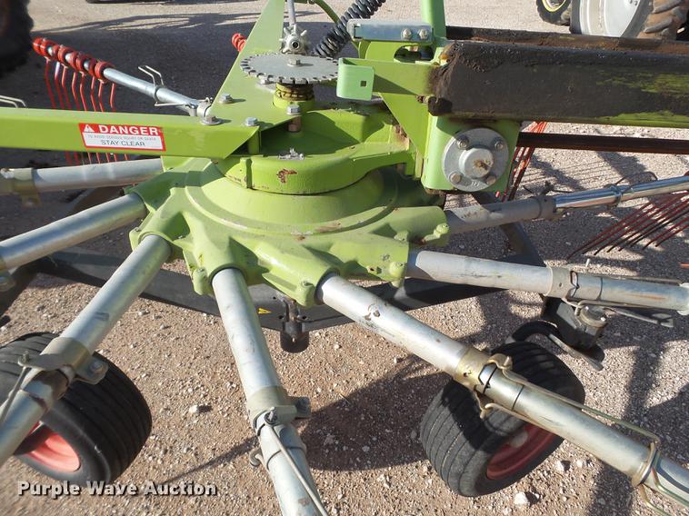 image for item EI9608 2015 Claas Liner 3600 hay rake