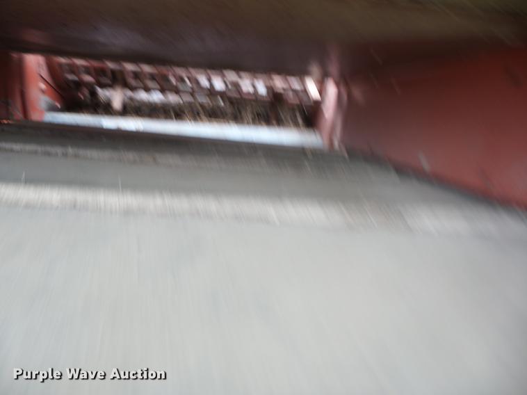 image for item EI9838 Hesston BP25 bale processor