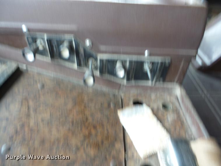 image for item EI9839 1974 Ford 9000 grain truck