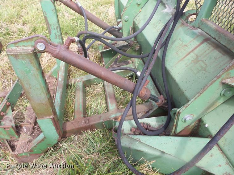 image for item EI9840 John Deere 534 dozer blade