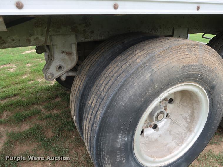 image for item EP9417 1974 Timpte double hopper bottom grain trailer