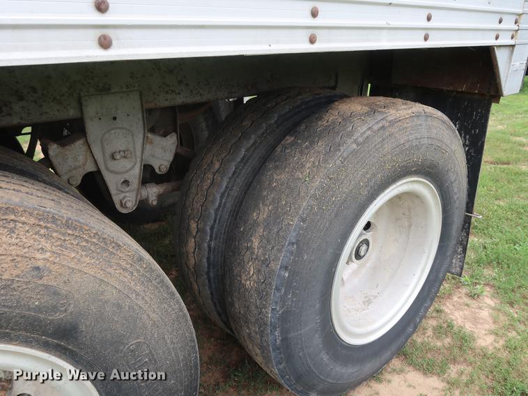 image for item EP9417 1974 Timpte double hopper bottom grain trailer