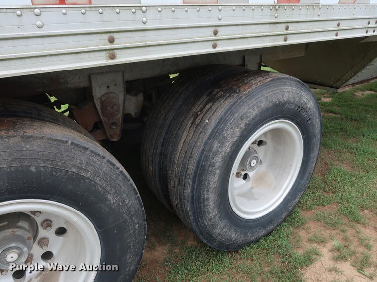 image for item EP9417 1974 Timpte double hopper bottom grain trailer