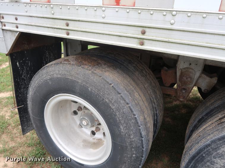 image for item EP9417 1974 Timpte double hopper bottom grain trailer