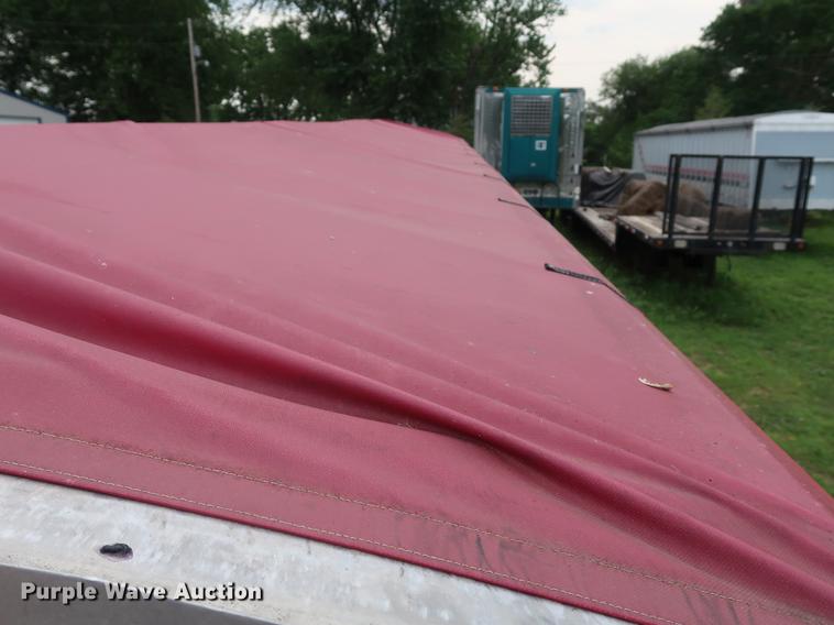 image for item EP9417 1974 Timpte double hopper bottom grain trailer