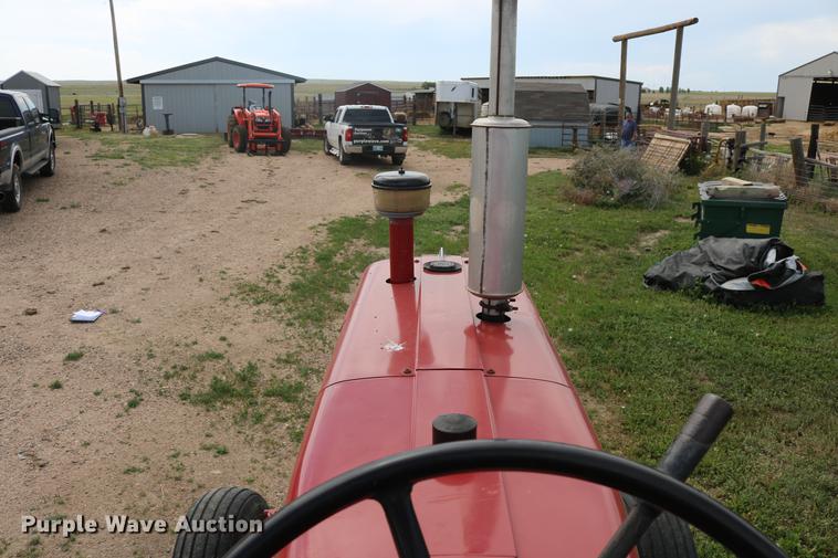 image for item EP9500 Farmall 706 tractor