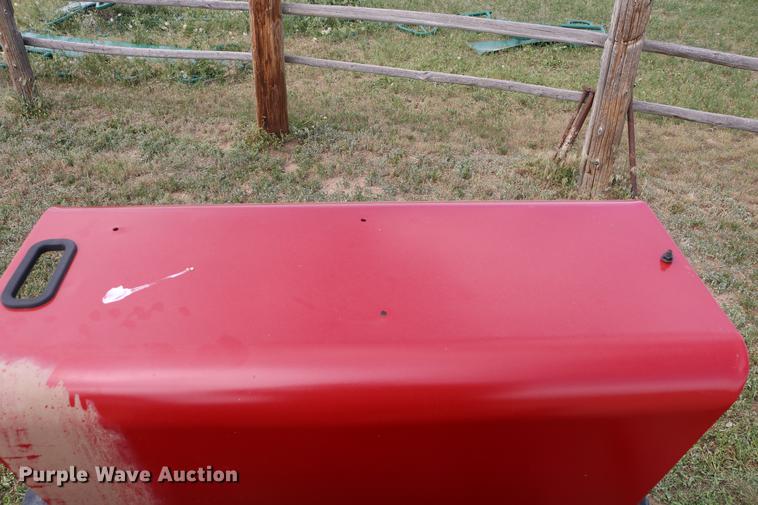 image for item EP9500 Farmall 706 tractor