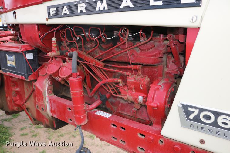 image for item EP9500 Farmall 706 tractor