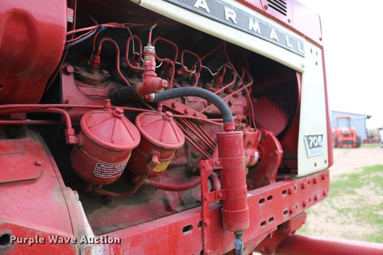 image for item EP9500 Farmall 706 tractor