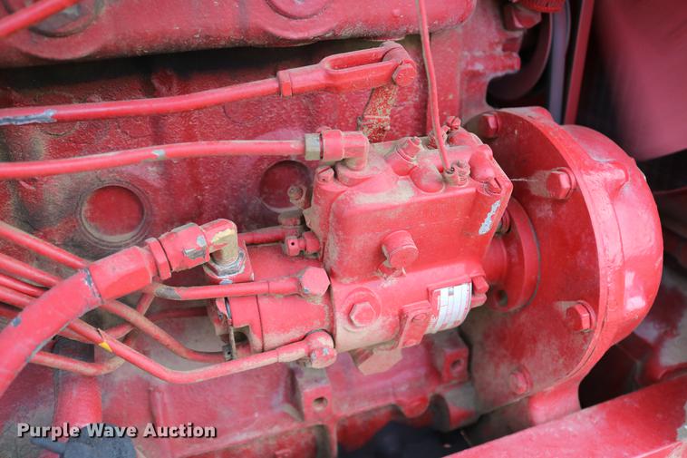 image for item EP9500 Farmall 706 tractor