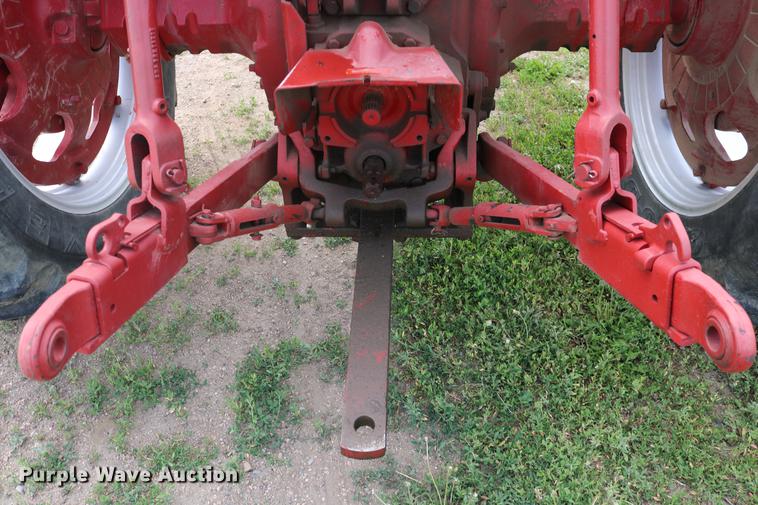 image for item EP9500 Farmall 706 tractor