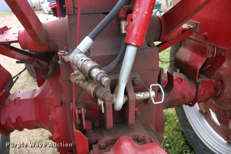 image for item EP9500 Farmall 706 tractor