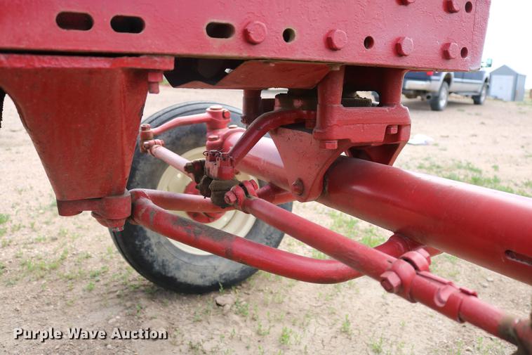 image for item EP9500 Farmall 706 tractor