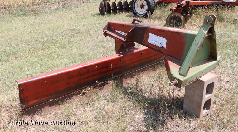 image for item EX9779 Massey Ferguson MF226 blade