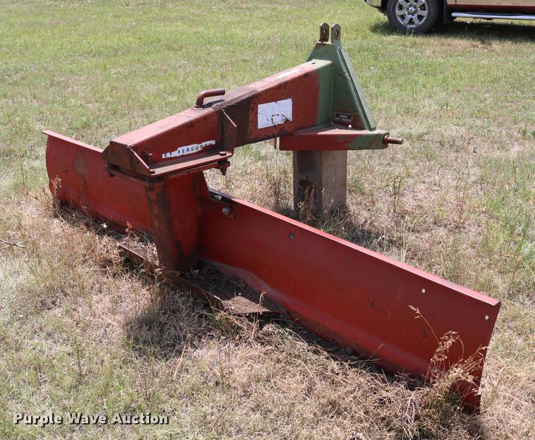 image for item EX9779 Massey Ferguson MF226 blade