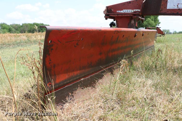 image for item EX9779 Massey Ferguson MF226 blade