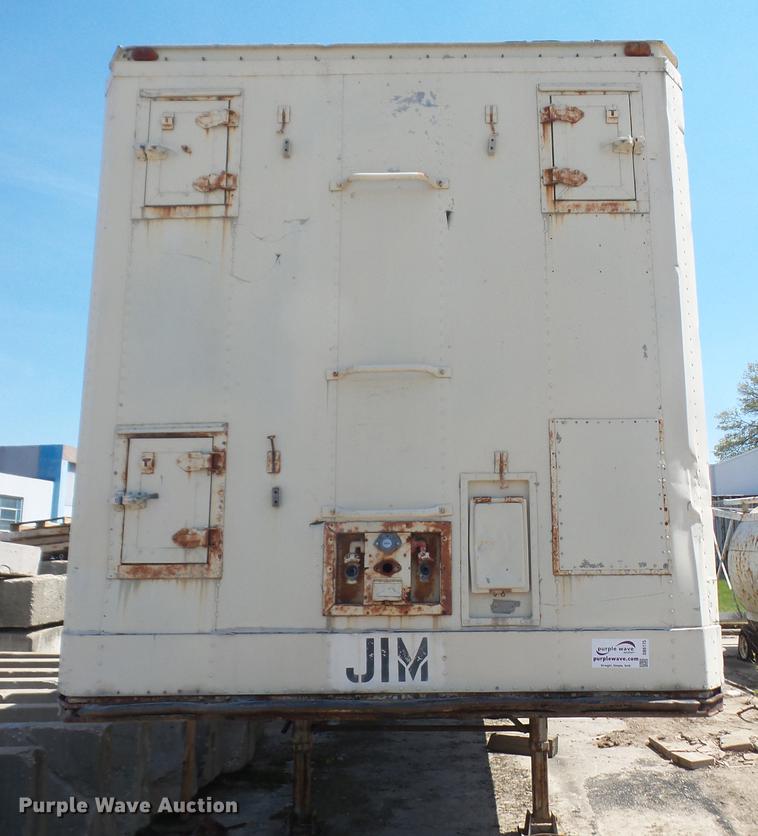 image for item DB6175 1968 Strick dry van trailer