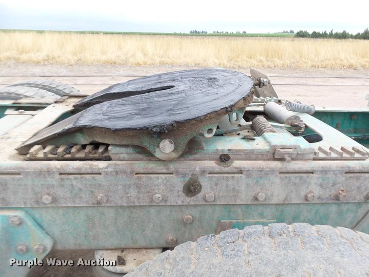 image for item DB6248 1993 Peterbilt 379 semi truck