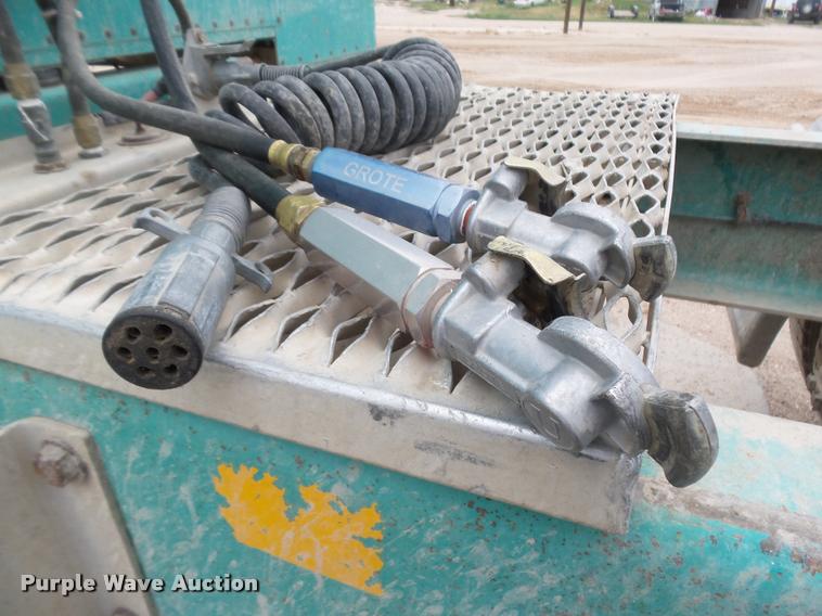 image for item DB6248 1993 Peterbilt 379 semi truck