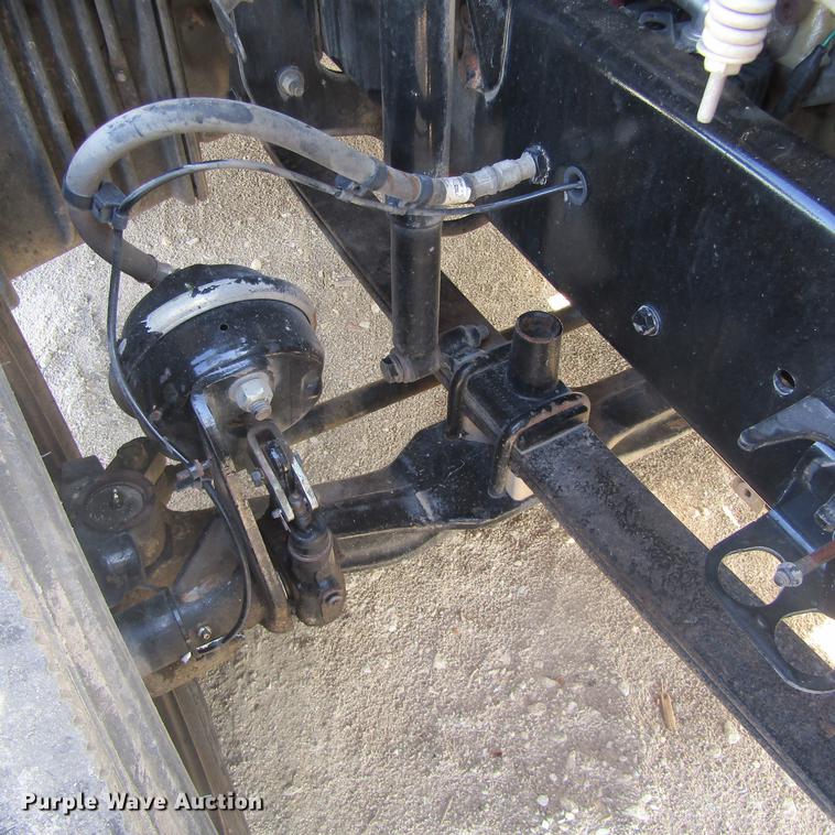 image for item DC0028 2012 Freightliner Cascadia semi truck