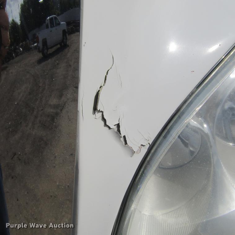 image for item DC0028 2012 Freightliner Cascadia semi truck