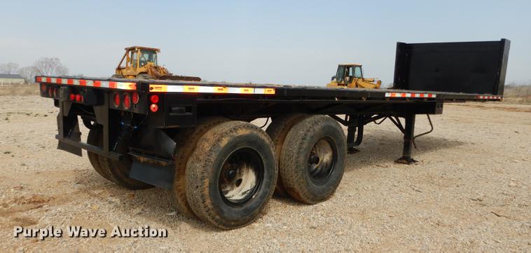 image for item DC0399 1991 Ranco M871 flat bed trailer
