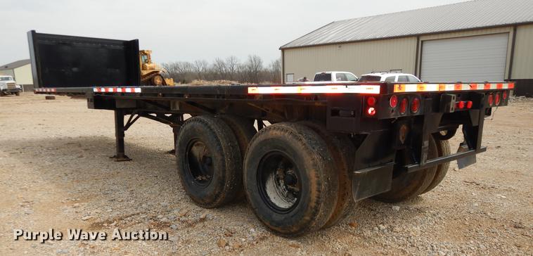 image for item DC0399 1991 Ranco M871 flat bed trailer