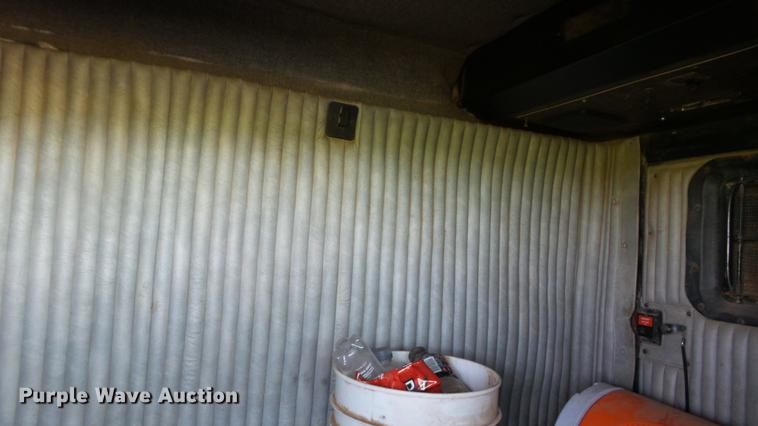 image for item DC4177 1986 Kenworth W900 semi truck