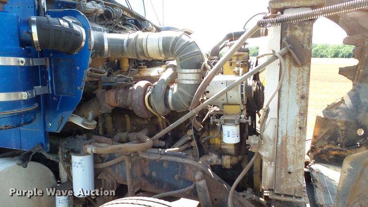 image for item DC4177 1986 Kenworth W900 semi truck