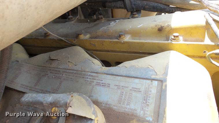 image for item DC4177 1986 Kenworth W900 semi truck