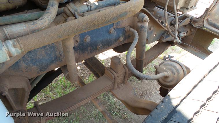 image for item DC4177 1986 Kenworth W900 semi truck