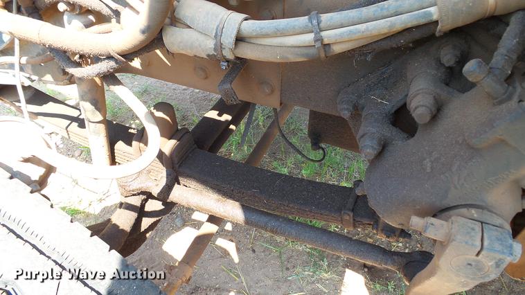 image for item DC4177 1986 Kenworth W900 semi truck