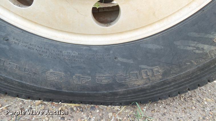 image for item DC4177 1986 Kenworth W900 semi truck