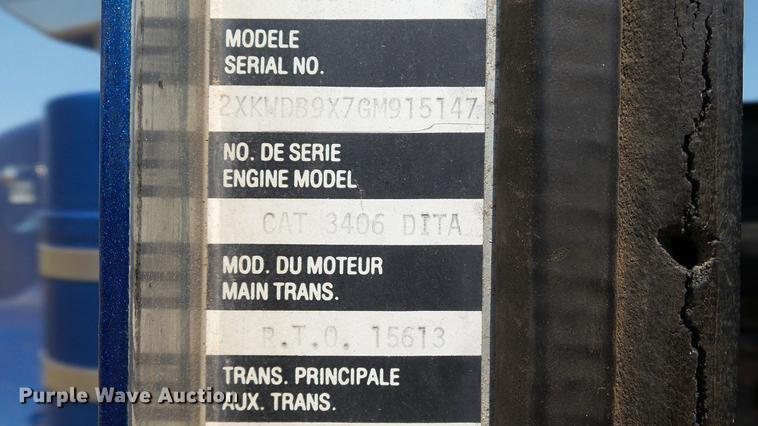 image for item DC4177 1986 Kenworth W900 semi truck